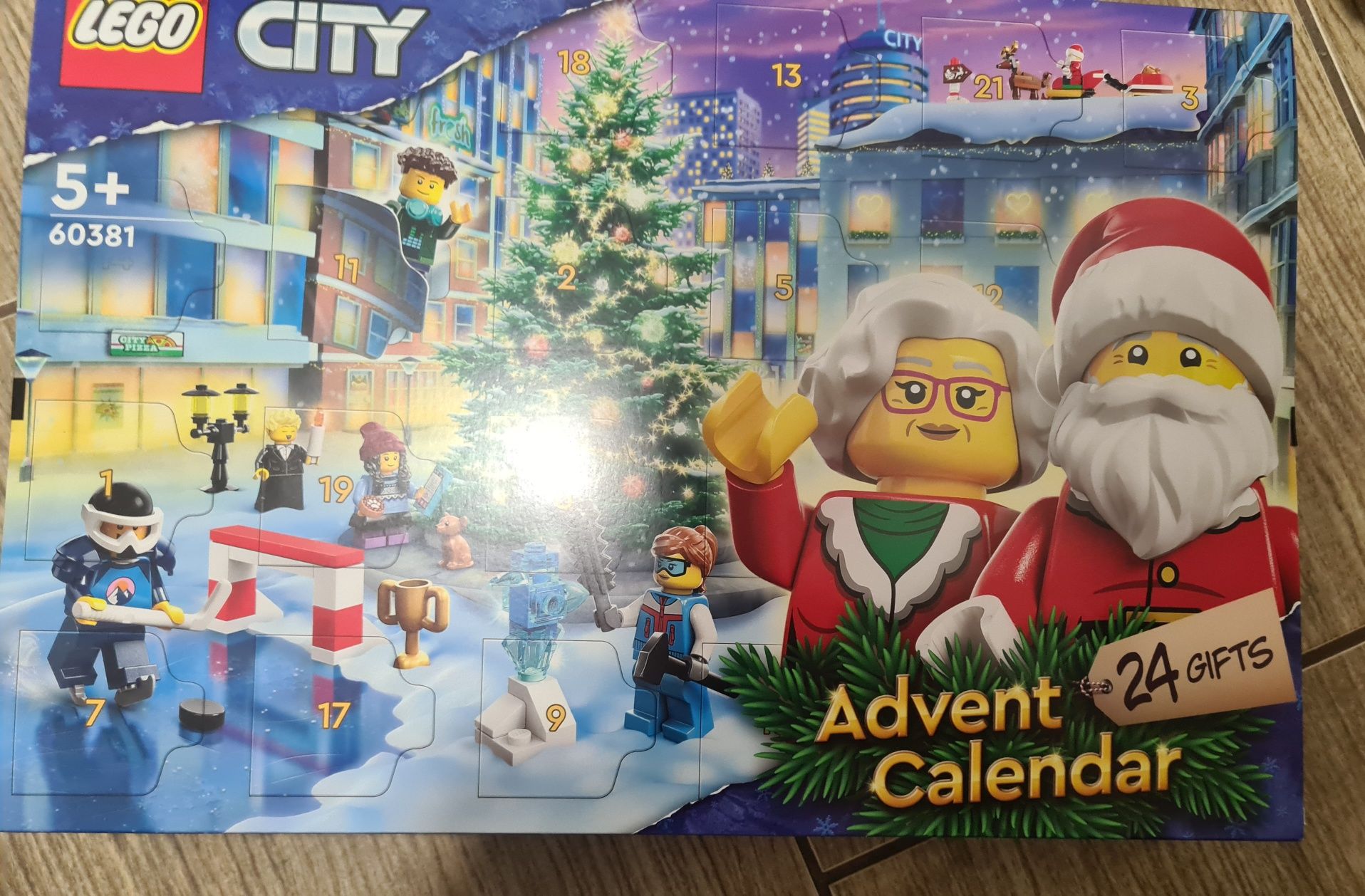 Calendar advent lego 60381