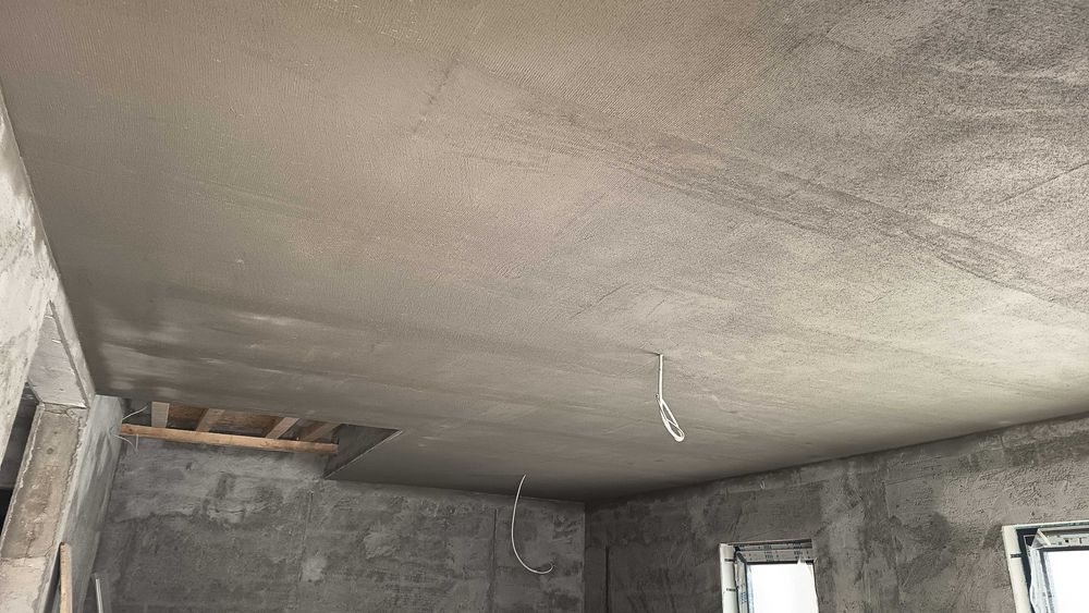 Aplic tencuiala manuală 32 lei mp, gresie , faianță . Pe judetul B-N