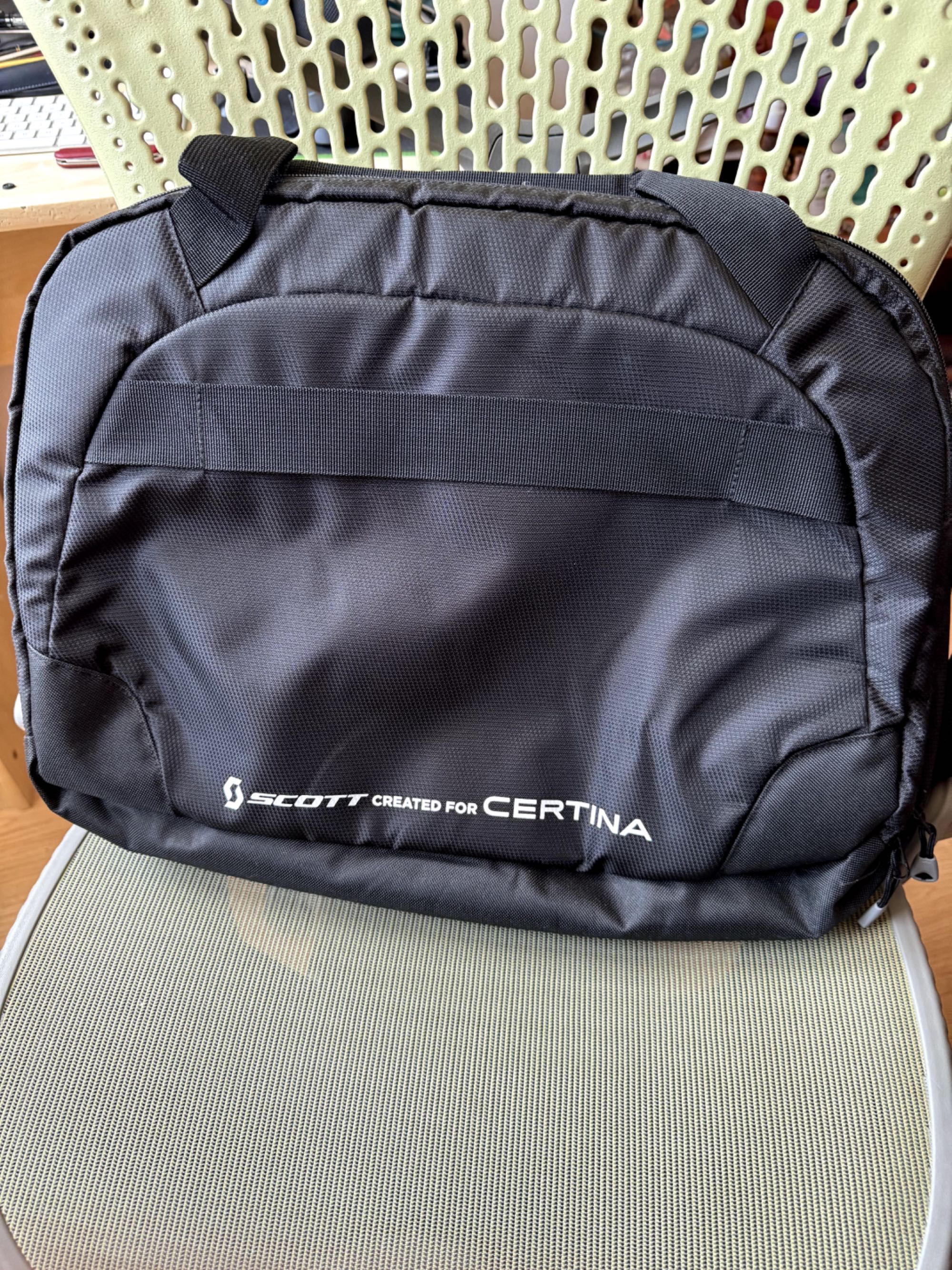Certina Scott чанта за лаптоп ежедневна