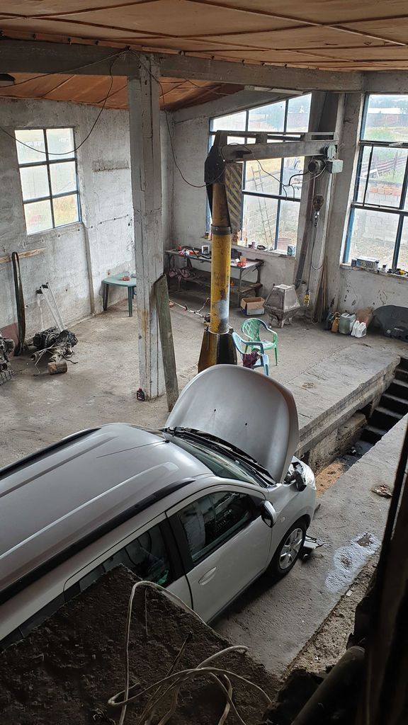 Продава се Промишлена сграда в с. Долно Драглище, Област Благоевград - 700 кв.м за 98 €/кв.м - Снимка #11