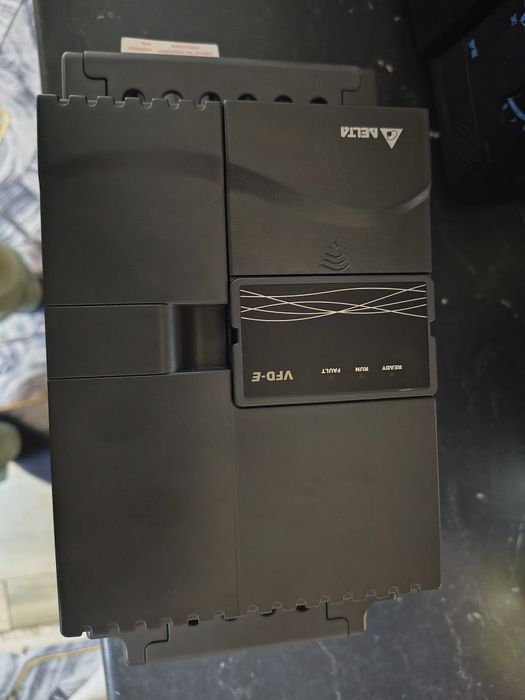 Convertizor de frecventa DELTA