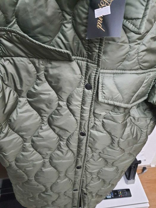 Geaca lunga de dama toamna/iarna - NOUA - Made in Ucraina - OCAZIE