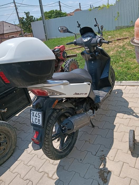 Motoscuter de vanzare