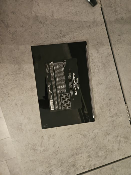 Paleta 45 culori Revolution