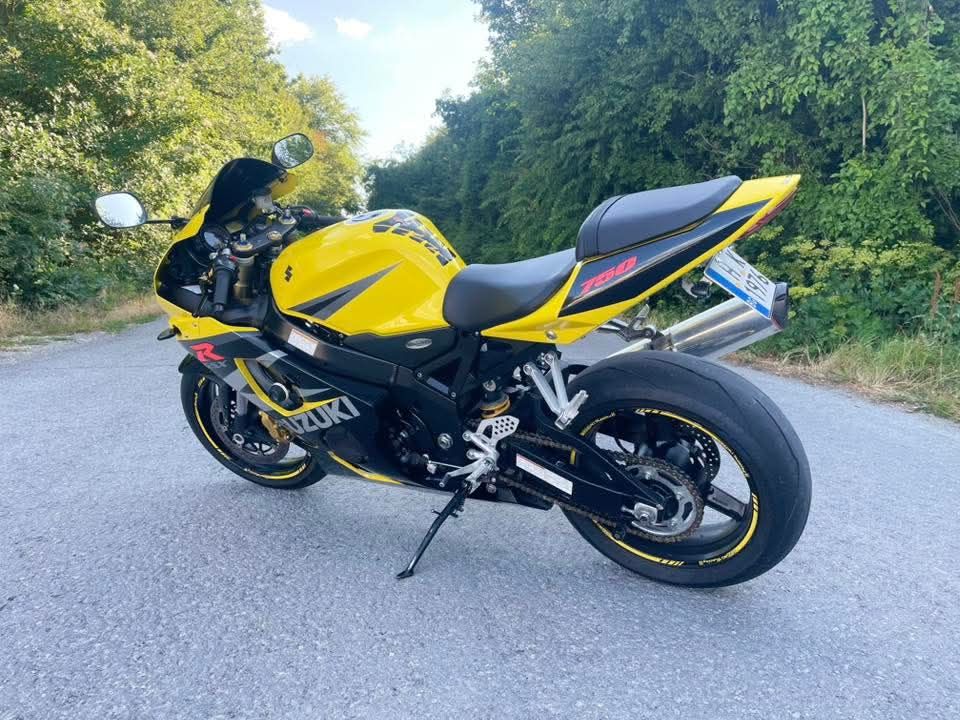 Suzuki GSXR K5 750