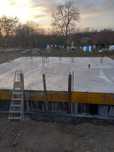 Constructii case la rosu