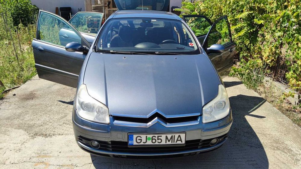 Vand Citroen C5 2006, hatchback, 2.0 HDI, 136 CP, manuala