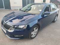 Vand Skoda Octavia 3 usor avariata