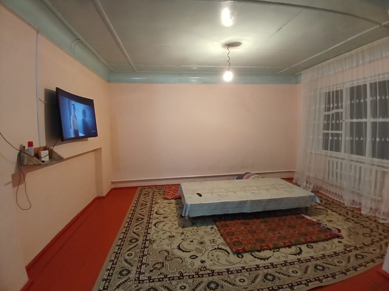 Үй сатылады. Дом продается