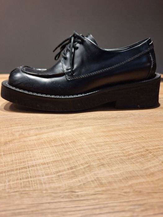 Продавам мъжки обувки