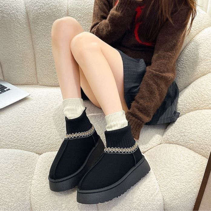 Новые черные угги