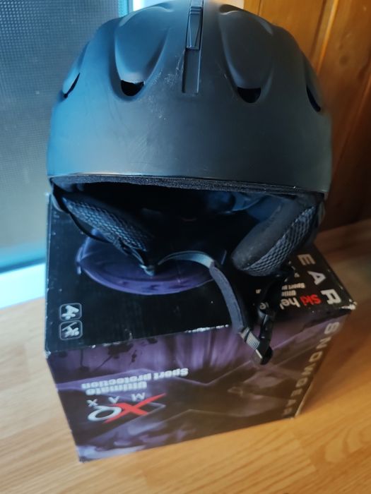 Vand skiuri+clapari+bete+casca+ochelari