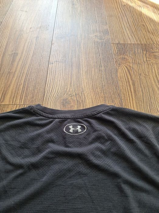 Страхотна мъжка блуза UNDER ARMOUR спортна  размер 2XL