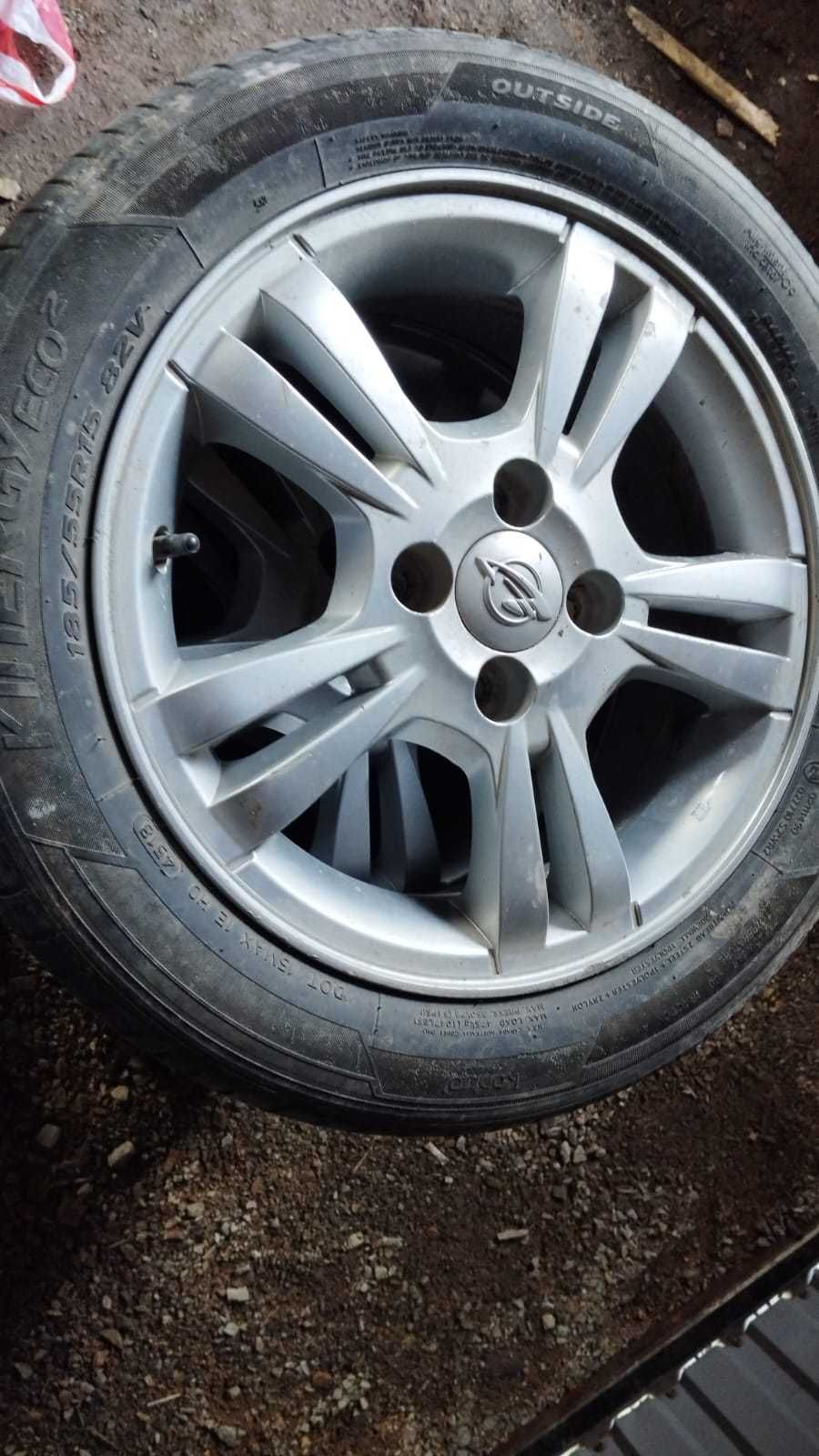 продам шины 185/55 r15