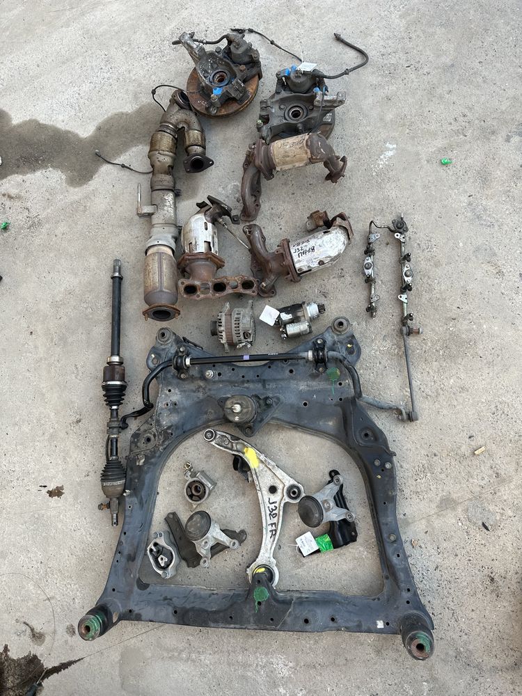 Запчасти на Nissan teana j32