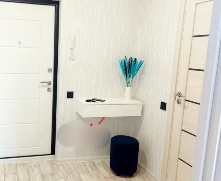 Супер акция Тумба навесная консоль. Oq rangi ham bor Есть белый цвет.