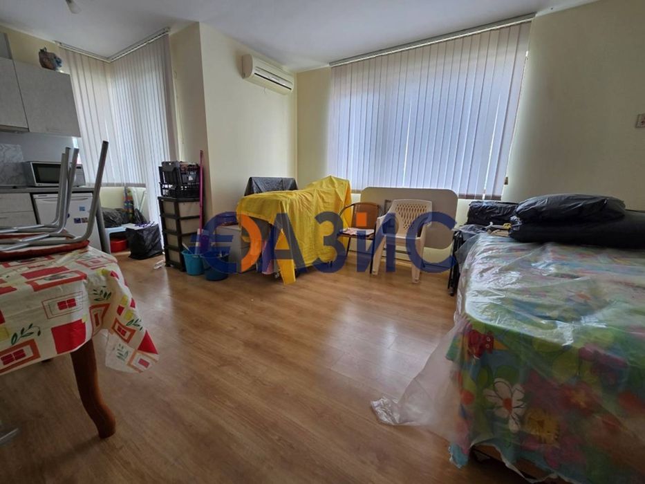 Продава се Двустаен апартамент в к.к. Слънчев бряг - 75 кв.м за 894 €/кв.м - Снимка #1