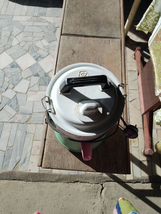 Продается соковыжималка