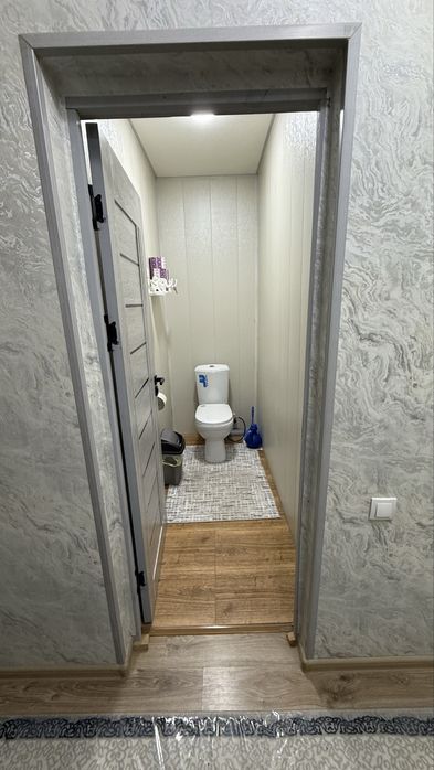 Qizg'aldoq Zamona Roparasida uy sotiladi