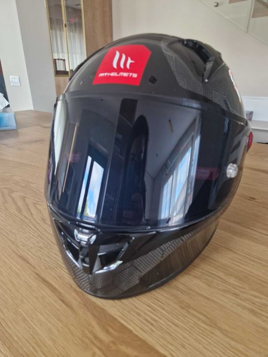 Vand casca moto MT Helmets KRE+ CARBON marimea M, A11 Gloss Black