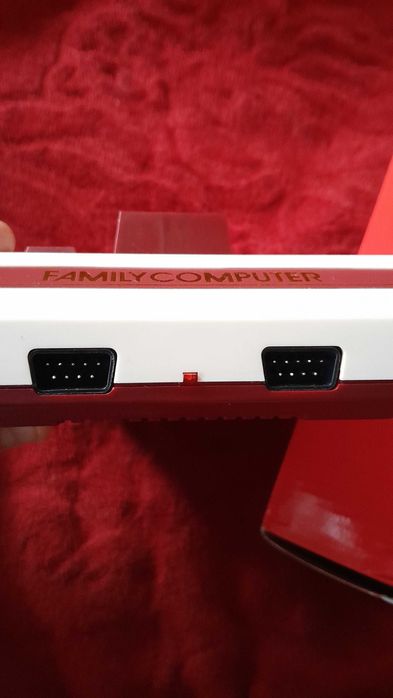 vand consola joc pe televizor nes / fc compact