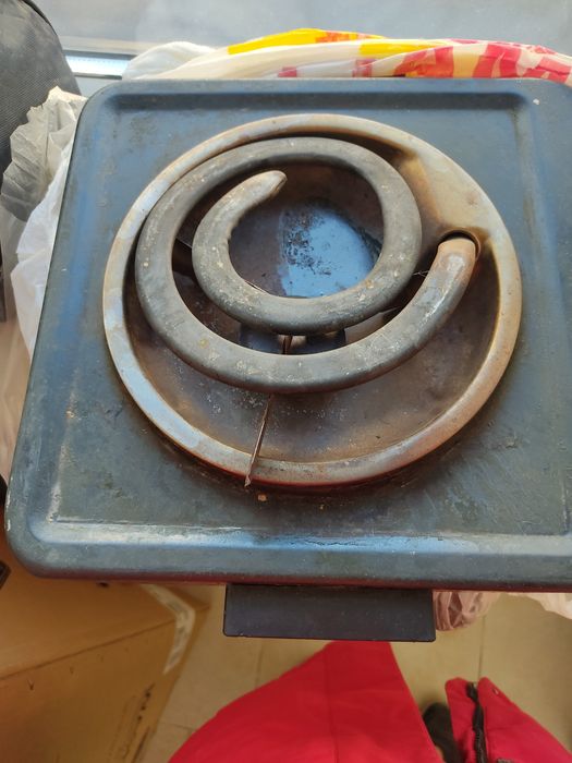 Электрическая плитка