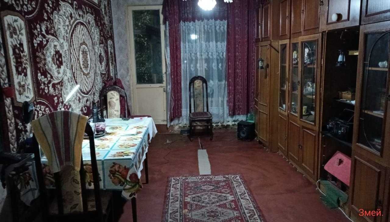 Чиланзар 16 кв-л. Панельный дом. 3\2\4. Возле метро Чиланзар. TR