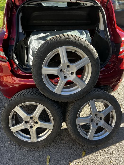 Vand Set Jante echipate cu cauciucuri de iarna