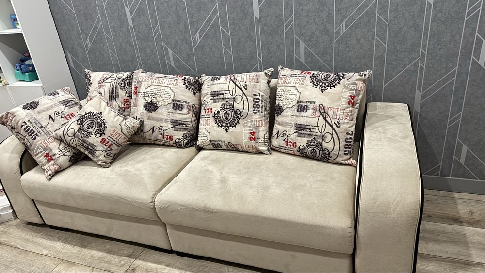 Диван продается.в хорошем состоянии