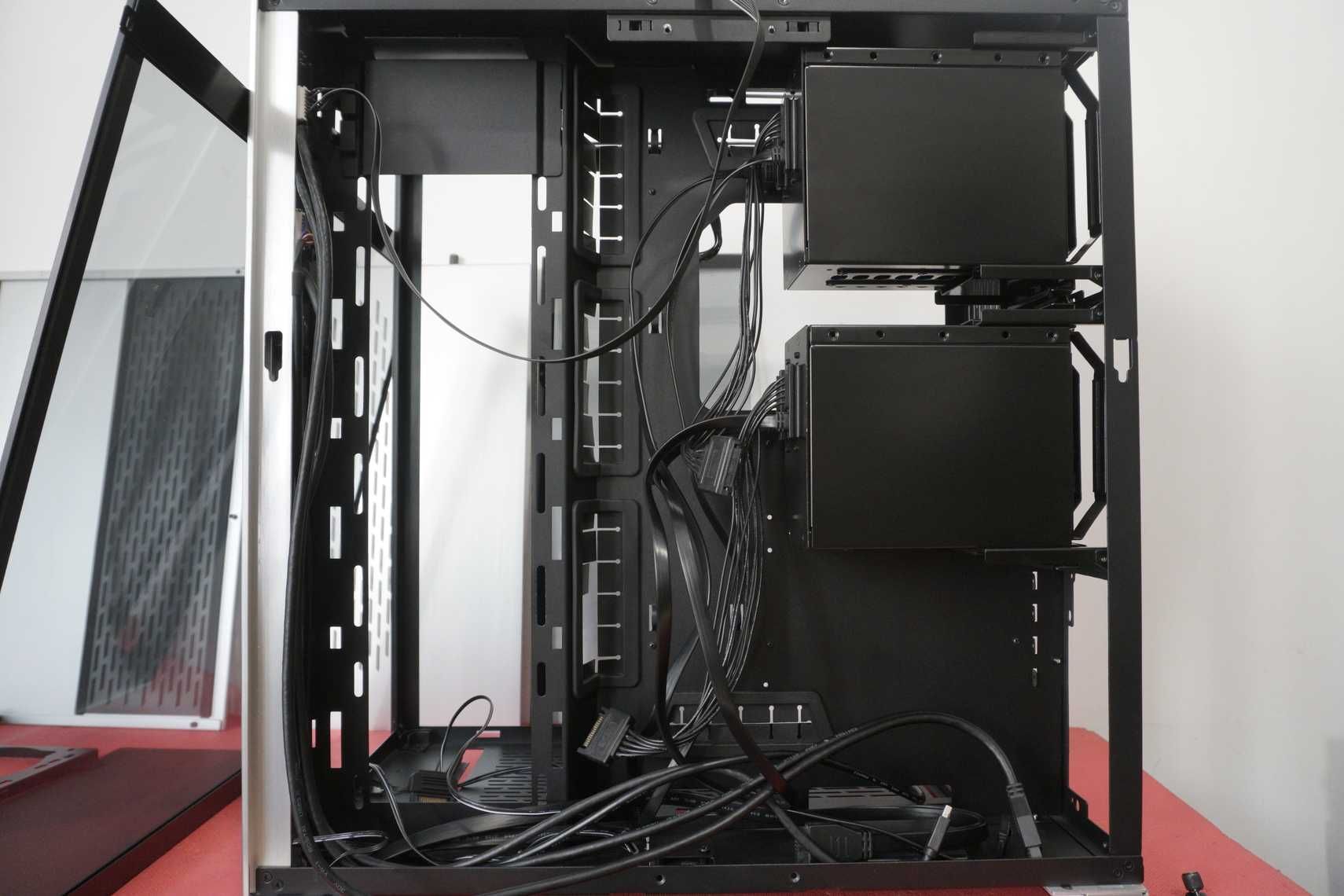 Компютърна кутия Lian Li O11 Dynamic XL ROG Certified eATX / ВКЛ.ДДС