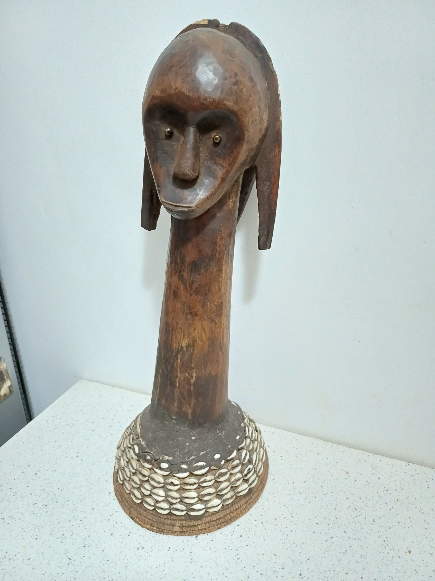 Statueta veche africană