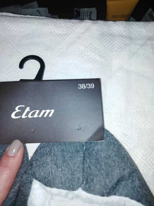 НОВИ пантофи ETAM,№38-39.