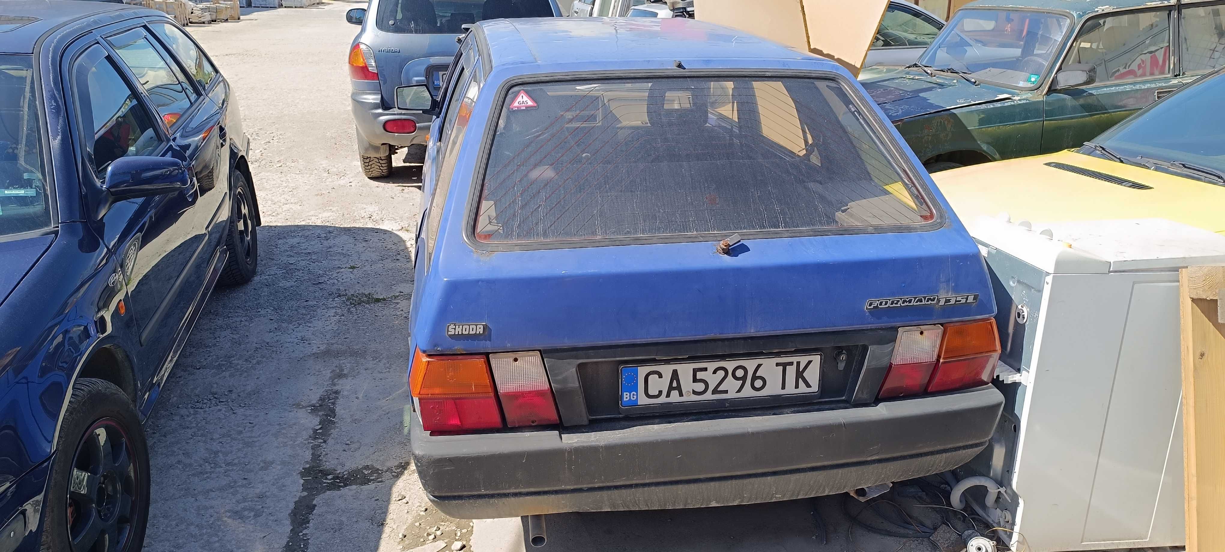 Продавам Шкода фаворит комби на газ 150 000км. Оригинална боя 600 лв.