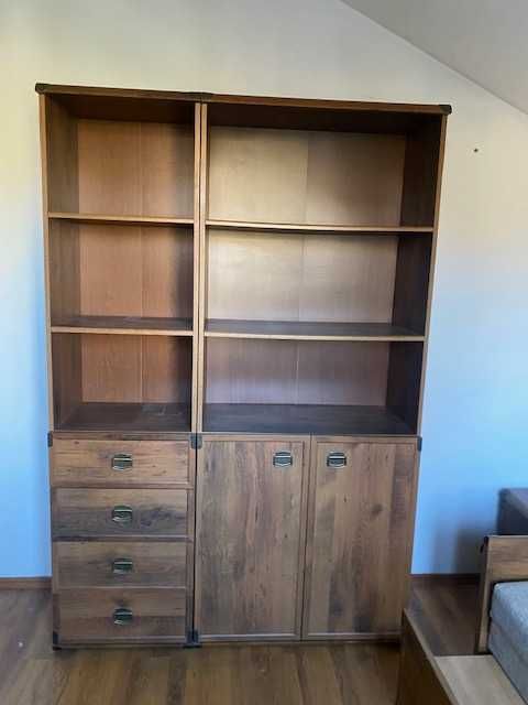 Vand camera tineret completa in stare exceptionala