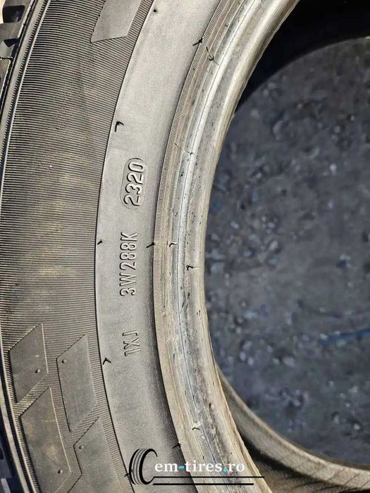 SET 2 Anvelope Iarna 225/55 R17C PIRELLI Carrier Winter 109/107T