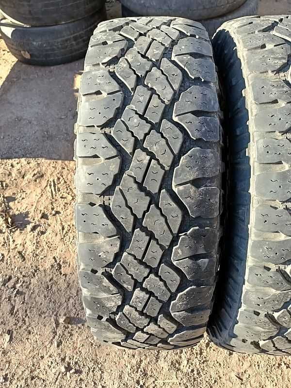 Шины 245/75 R17 - "GoodYear Wrangler" (США), всесезонные.