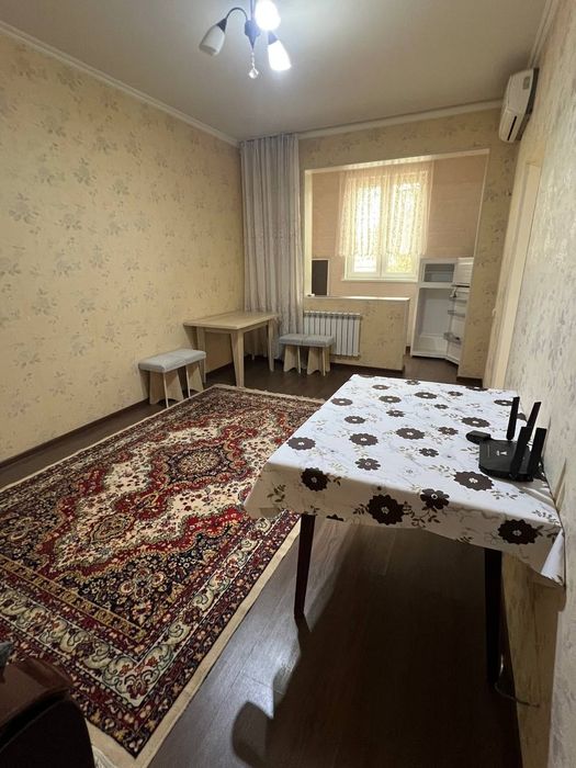 Сдаю квартиру Яшнабадский р-он Авиасозлар-1.  2-ком 2-этаж 4-этажном Д
