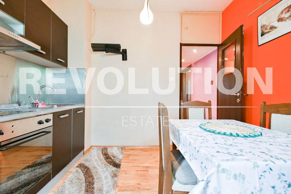 Дава се под наем Двустаен апартамент в София, Надежда 4 - 70 кв.м за 475 € - Снимка #3