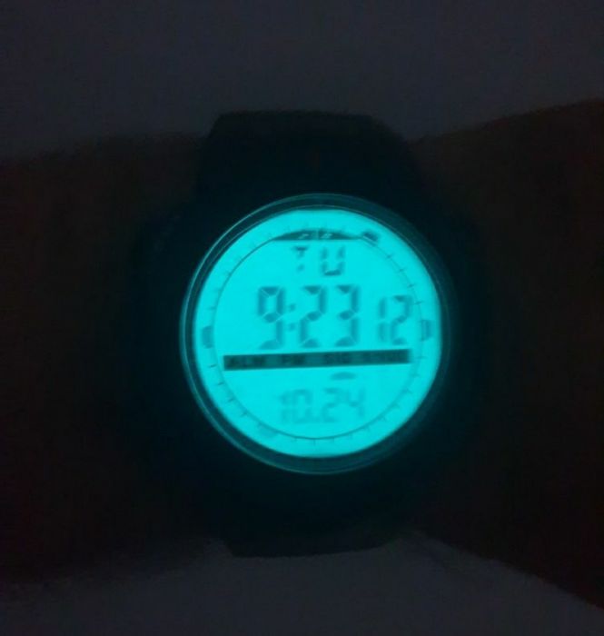 Ceas de mana rezistent la apa sport
Pret FIX pe bucata
Cifre mari foar