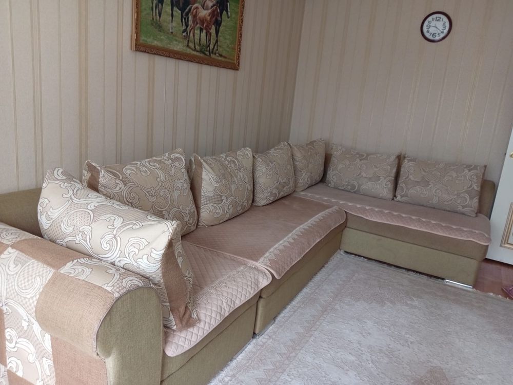 Продам диван в хорошем состоянии