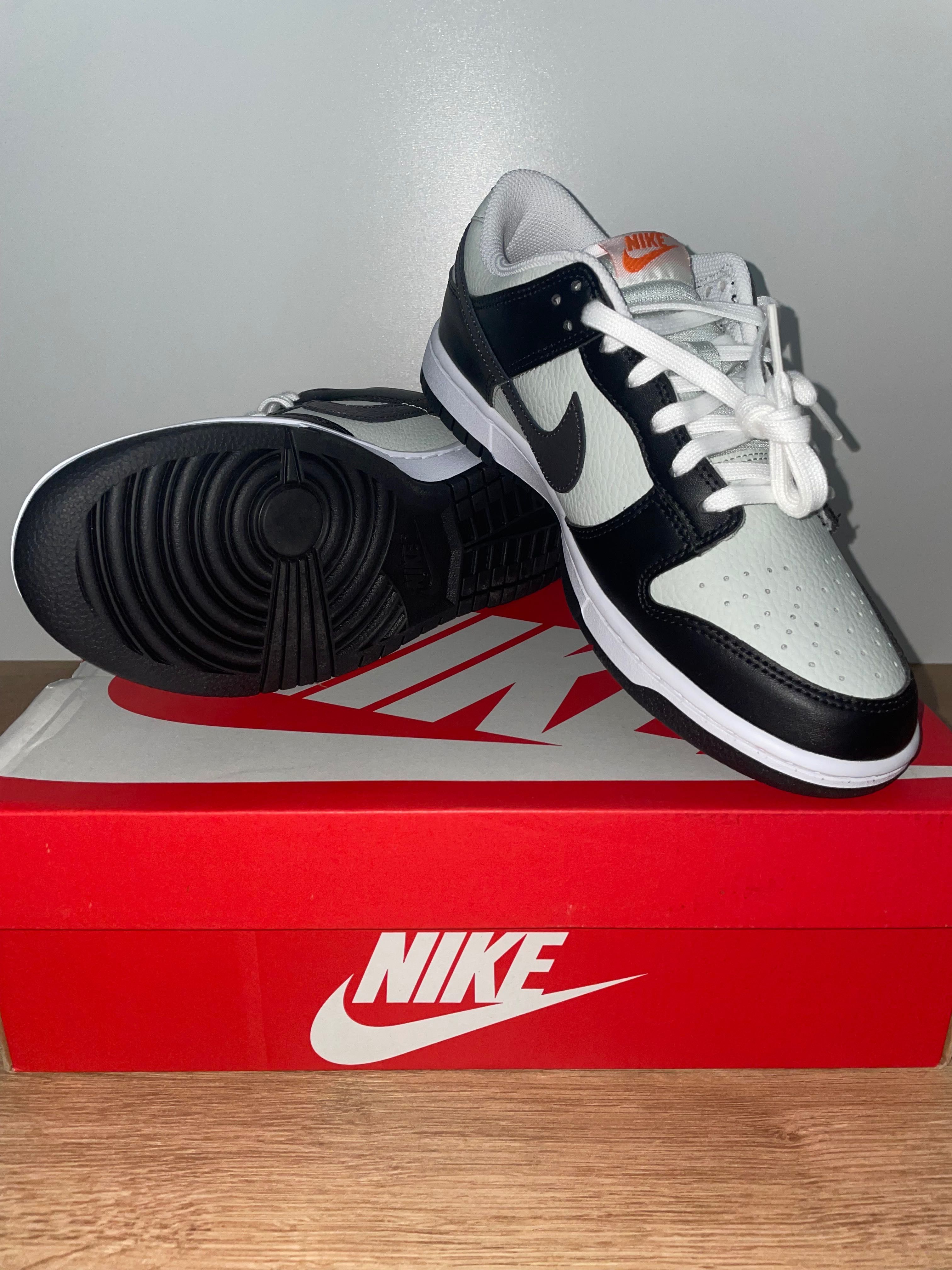 Оргинални обувки Nike Dunk low Black/ Medium Ash-Light Silver