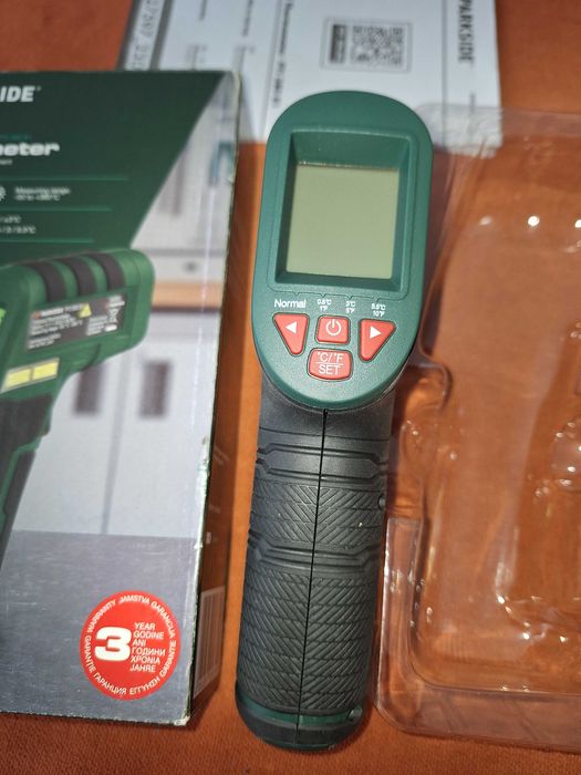Termometru laser digital infrarosu, PTI 380 B1 Parkside