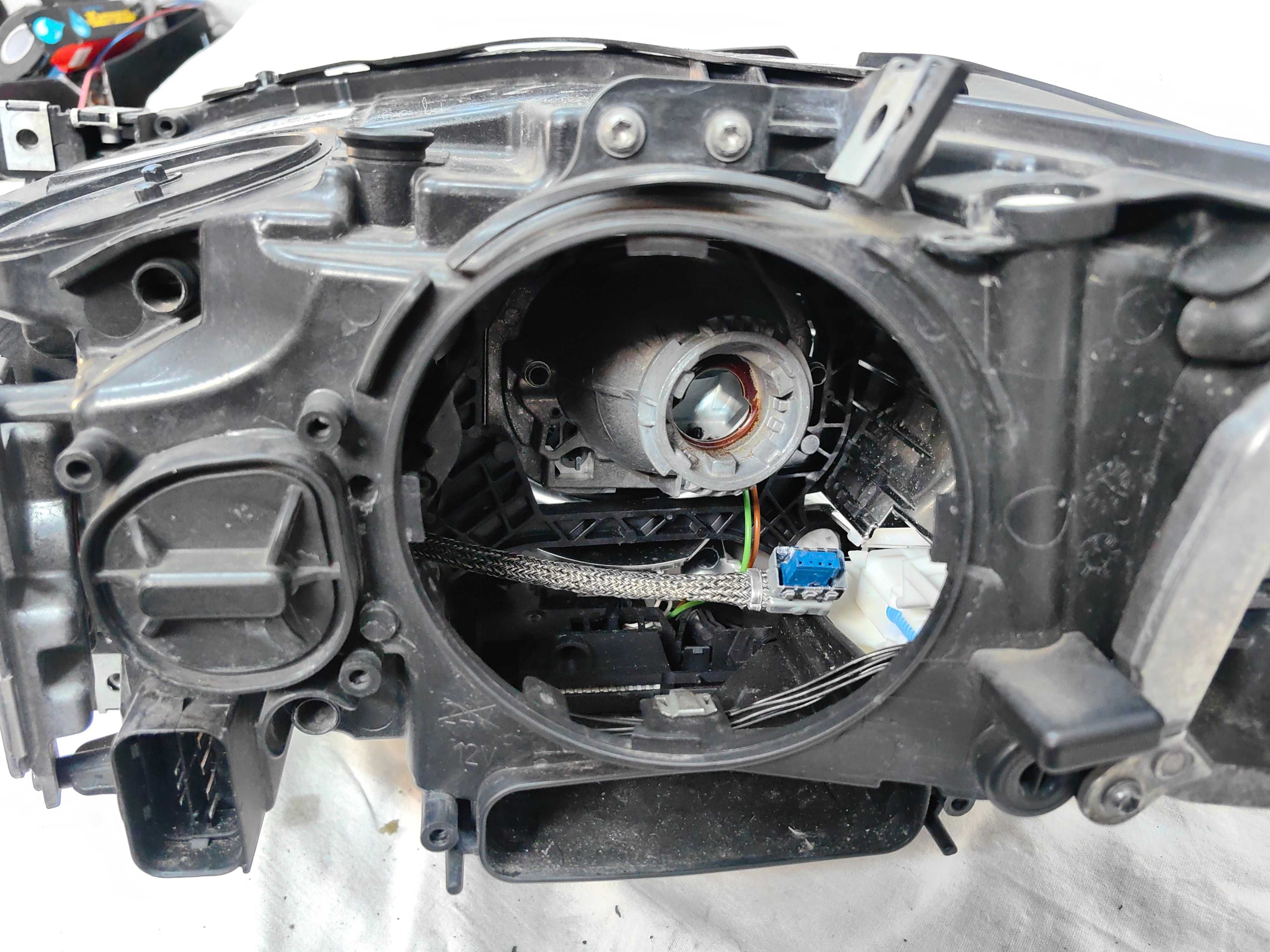 Оригинален фар БМВ Ф10  BMW F10 Led Bixenon