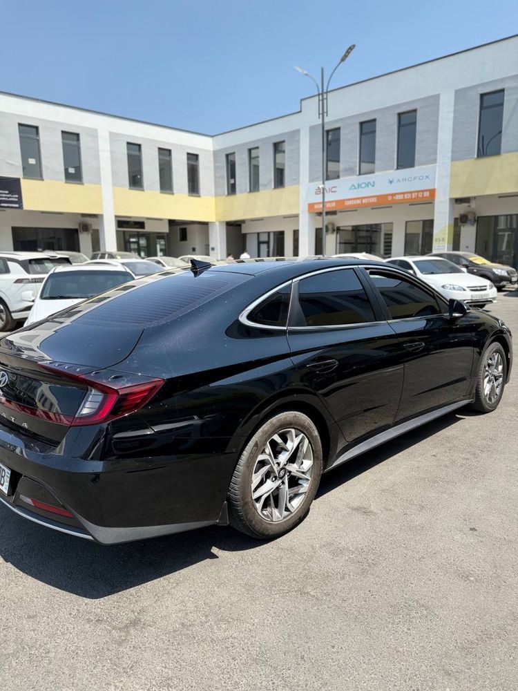 Hyundai sonata bezlux 2litrli