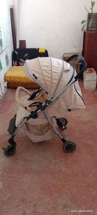 Продам детскую коляску.б/у. 600 тысяч цена договорная