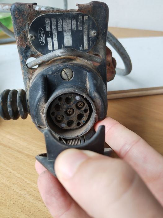 Cârlig remorcare ford focus preț 500lei