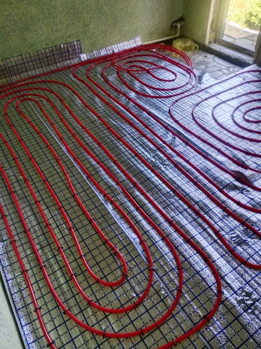 Biz kuchli va tajribali santexniklarmiz.