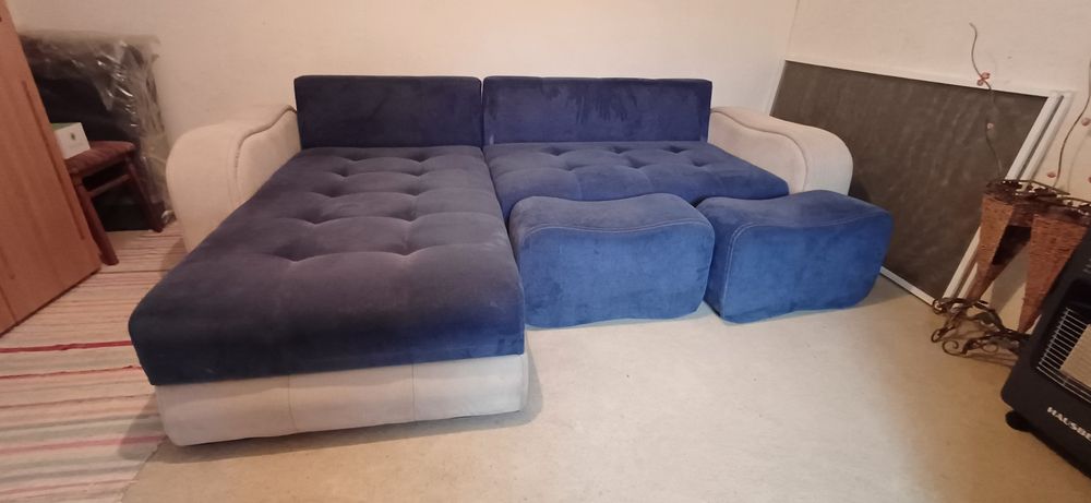 Canapea Monza extensibila cu șezlong plus 2 tabureti