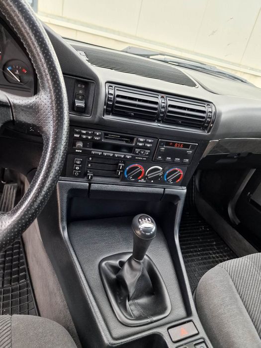 Vând/schimb Bmw e34  520