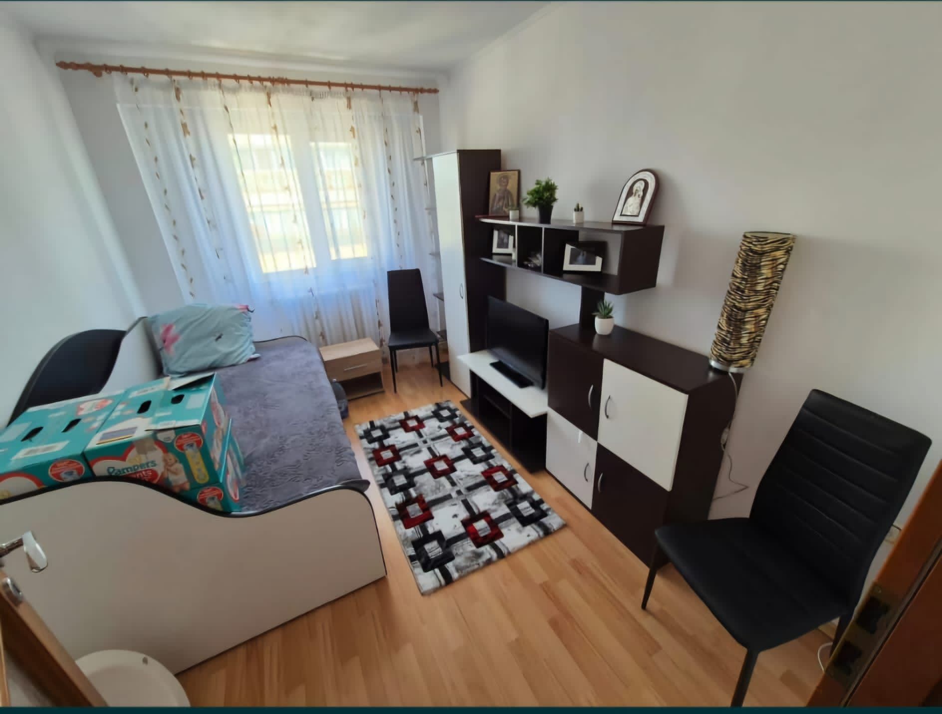 Apartament 4 camere calea Călărașilor